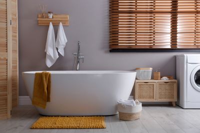 Best Bathtub Refinishing Contractors in Newport, KY